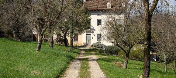 7 rooms House in San Vito di Leguzzano, Italy No. 52722 14