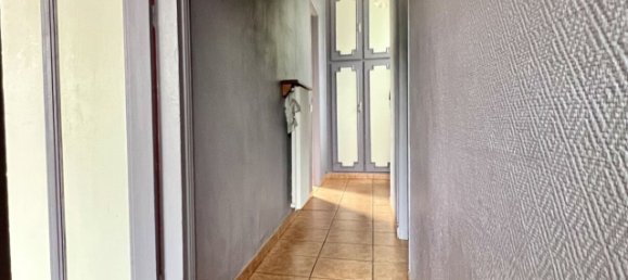 3 bedrooms House in Argenteuil, France No. 289327 3