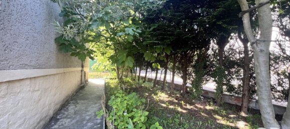 3 bedrooms House in Argenteuil, France No. 289327 10