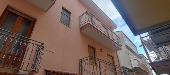 Casa de 6 divisões em Militello Rosmarino, Italy N.º 257133 2