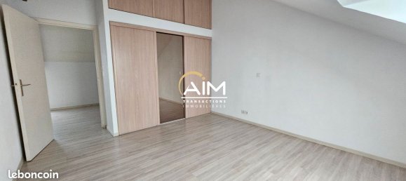 1 bedroom Duplex in Tours, France No. 39210 4