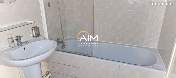 1 bedroom Duplex in Tours, France No. 39210 6