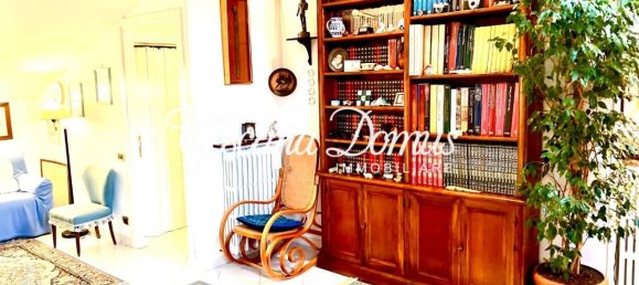 6 rooms Apartment in Siena, Italy No. 17683 9