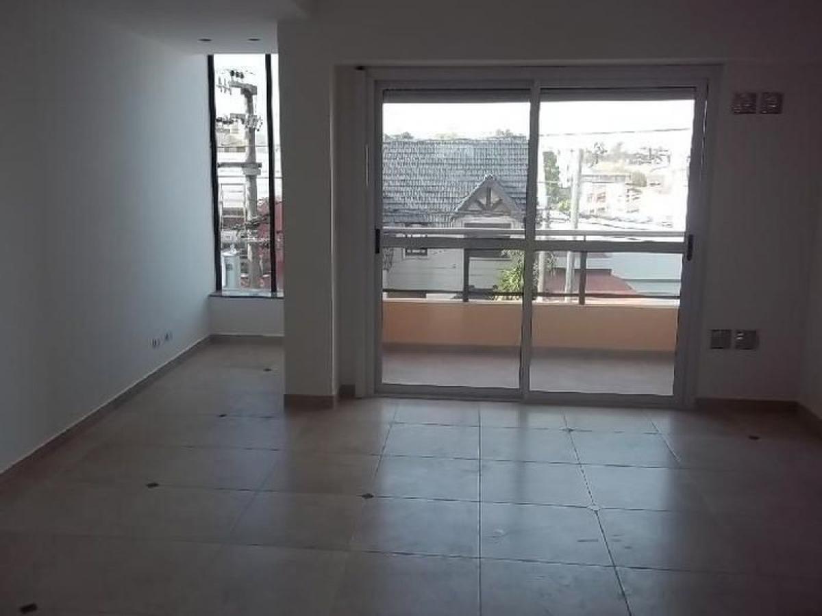 Studio in Bermudez, Argentina No. 4928