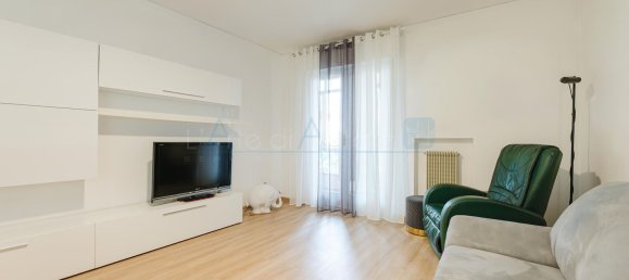 6 bedrooms Apartment in Paese, Italy No. 344143 2