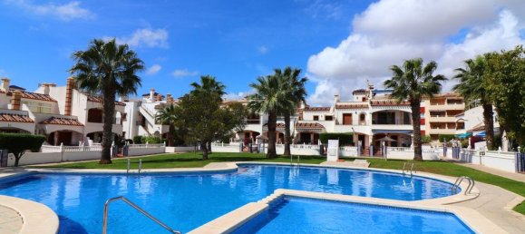 2 bedrooms Apartment in Alicante, Spain No. 181484 2