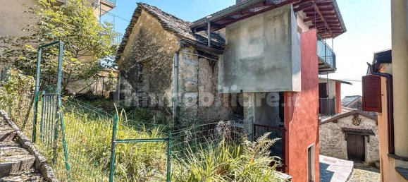 4 Schlafzimmer Haus in Miazzina, Italy, Nr. 324013 13