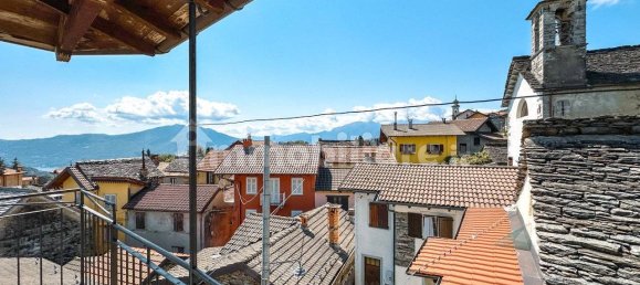 4 Schlafzimmer Haus in Miazzina, Italy, Nr. 324013 23