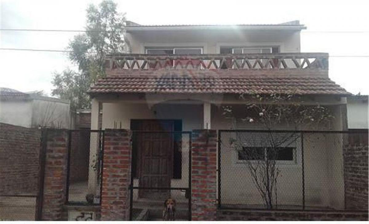 3 bedrooms House in San Fernando, Argentina No. 55969