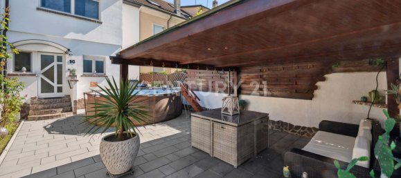 4 rooms Townhouse in Waldshut, Germany No. 116787 2