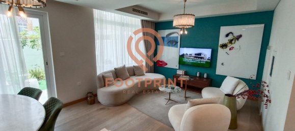 3 bedrooms Townhouse in Dubai, UAE No. 24173 3