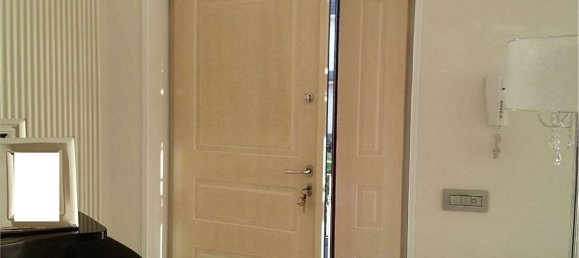 8 rooms Apartment in Frattamaggiore, Italy No. 12693 31