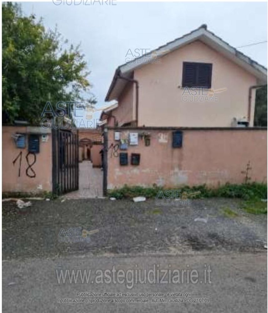 Apartamento de 2 dormitorios en Ardea, Italy No. 320909