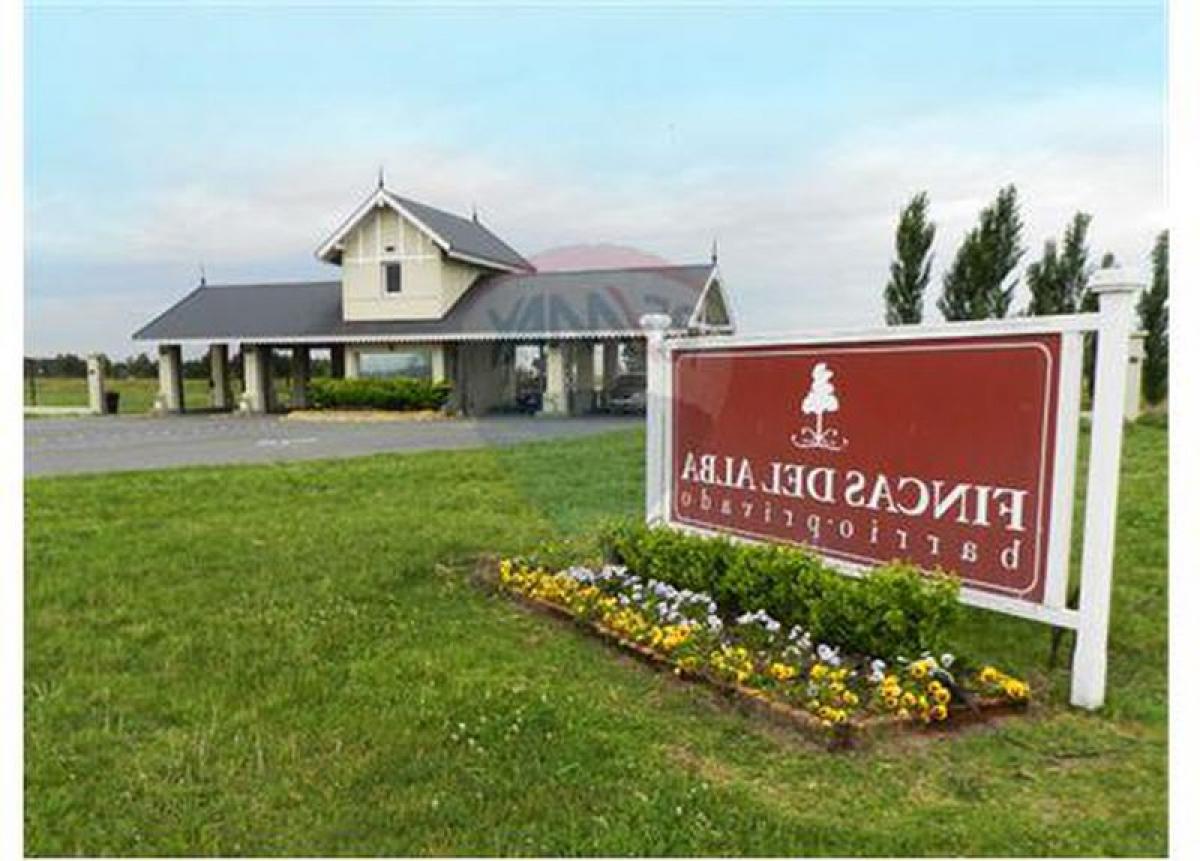 Земельный участок в Эсейса, Аргентина № 30910