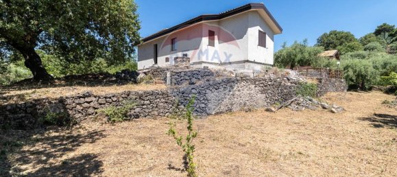 2 غرف نوم فيلا في Ragalna, Italy رقم 148132 7