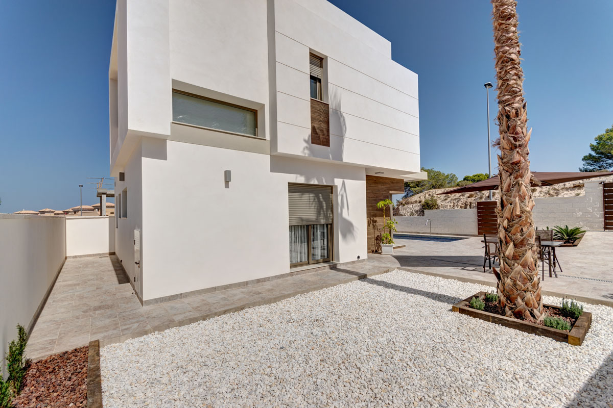 3 bedrooms Villa in San Miguel de Salinas, Spain No. 9107
