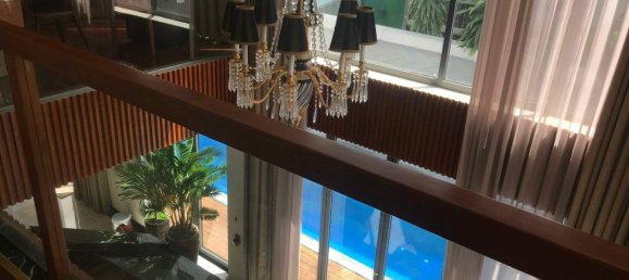 4 bedrooms Villa in District 7, Vietnam No. 10260 3