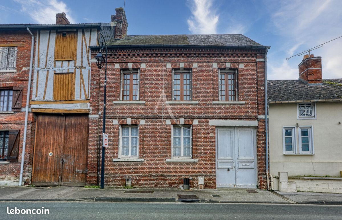 3 bedrooms Townhouse in Songeons, France No. 47117
