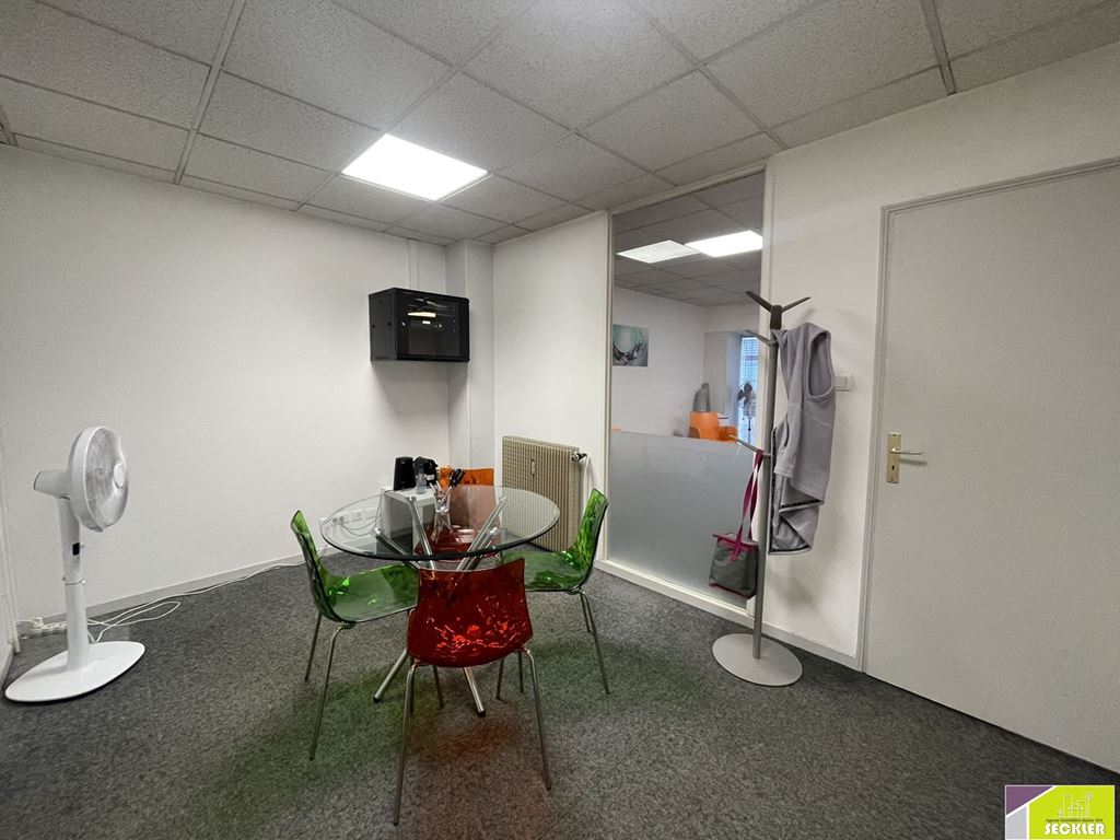 Imóvel comercial de 3 divisões em Thann, France N.º 52279