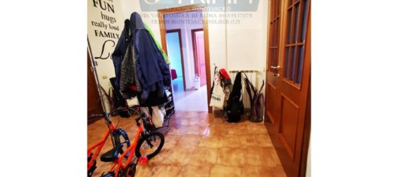 5 rooms Apartment in Rome, Italy No. 31256 7