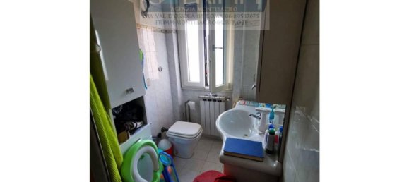 5 rooms Apartment in Rome, Italy No. 31256 11