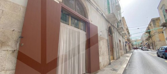 2-Zimmer Gewerbliche Immobilie in Molfetta, Italy, Nr. 30730 4