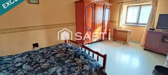 3 bedrooms House in Ernee, France No. 307521 6