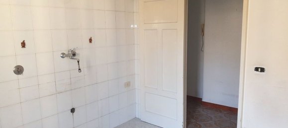 5 bedrooms Apartment in Rome, Italy No. 380343 16