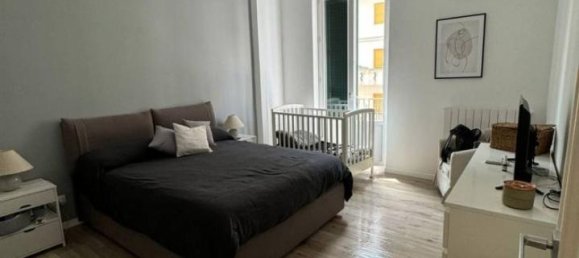 5 rooms Apartment in Palermo, Italy No. 41324 12
