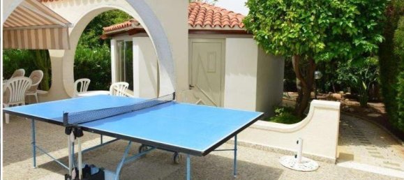 3 غرف نوم عقار تجاري في Paphos, Cyprus رقم 9722 6