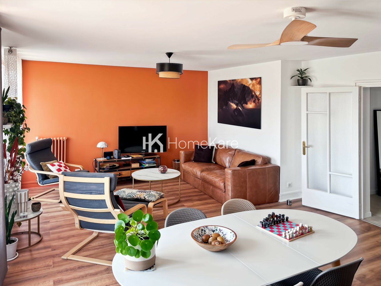 Apartamento de 3 dormitorios en Haute-Garonne, France No. 353878