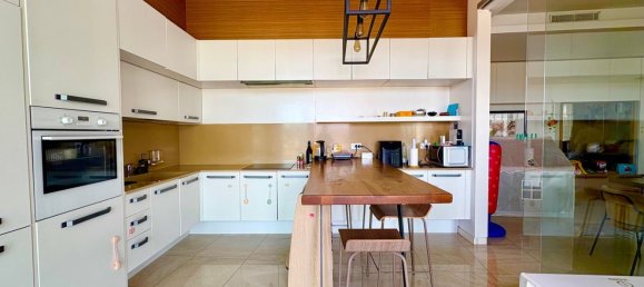 3 bedrooms Penthouse in Rome, Italy No. 365252 4