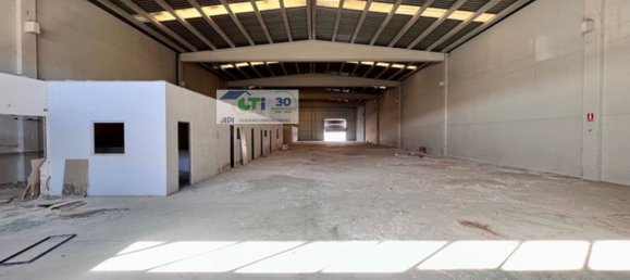 1212m² Warehouse in La Muela, Spain No. 67648 11