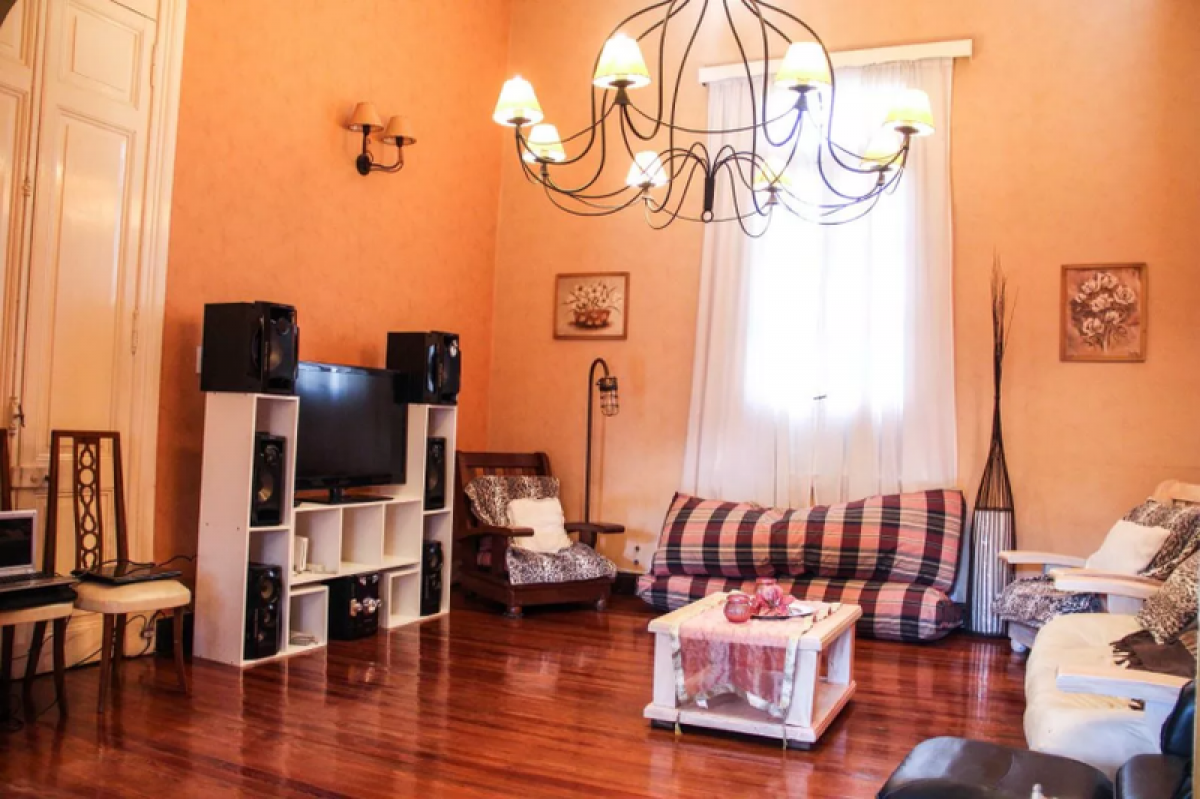 3 Schlafzimmer Haus in General San Martin, Argentina, Nr. 10403