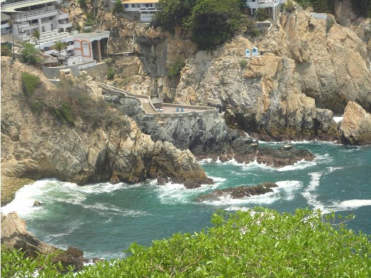 Дом с 5 спальнями в Герреро, Мексика № 153447