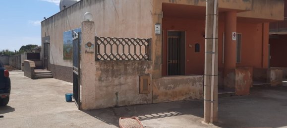 4 bedrooms House in Petrosino, Italy No. 313747 4