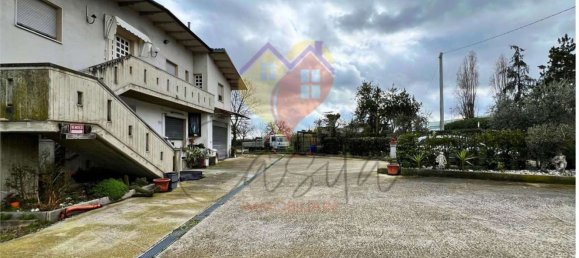 Casa de 5 habitaciónes en Sant'Egidio alla Vibrata, Italy No. 96818 3