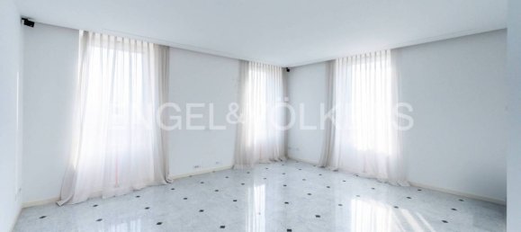 Villa de 4 dormitorios en Bergamo, Italy No. 317753 7