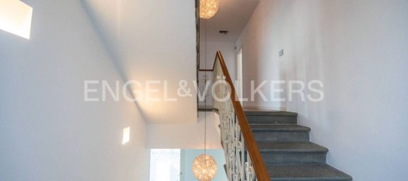 Villa de 4 dormitorios en Bergamo, Italy No. 317753 30