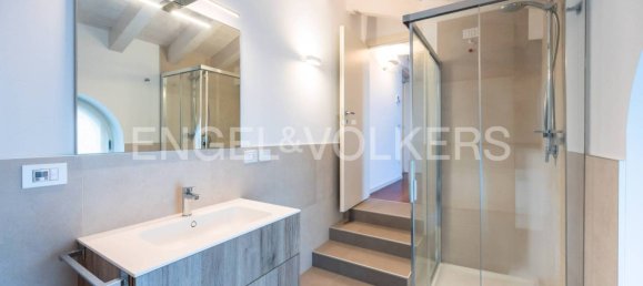 Villa de 4 dormitorios en Bergamo, Italy No. 317753 43