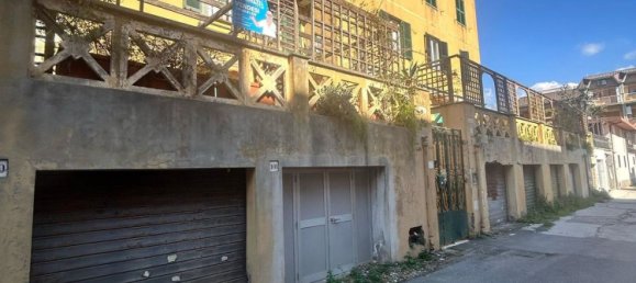 5 rooms Apartment in Anzio, Italy No. 203996 6