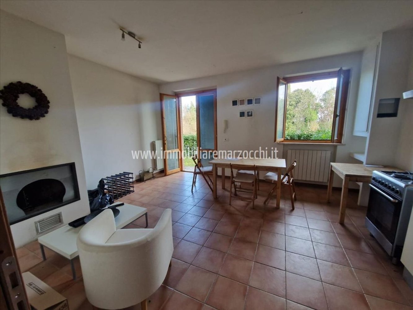 Apartamento de 2 habitaciónes en Sovicille, Italy No. 176335