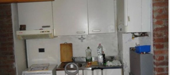 Studio in Milan, Italy No. 244506 7