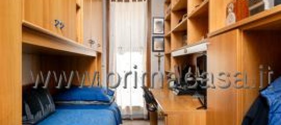 3 rooms Apartment in Zevio, Italy No. 15285 5