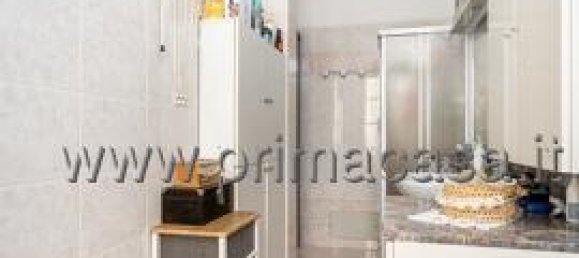 3 rooms Apartment in Zevio, Italy No. 15285 8