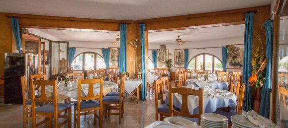  بار في Alaior, Spain 342متر مربع رقم 5189 2