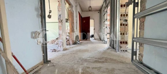 4 غرف نوم فيلا في Pordenone, Italy رقم 166239 17