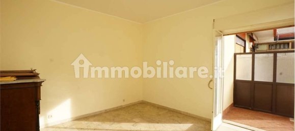 3 bedrooms Apartment in Messina, Italy No. 317687 9