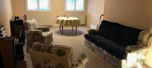 Edificio de 3 dormitorios en La Chatre, France No. 68527 2