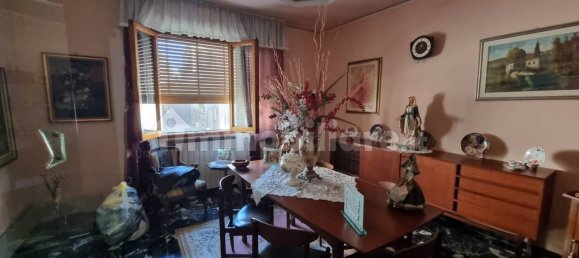 5 Schlafzimmer Haus in Montecatini Terme, Italy, Nr. 352868 8